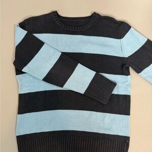 Men’s light blue and navy sweater